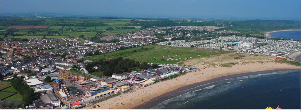 Bayside Guest House Porthcawl Buitenkant foto